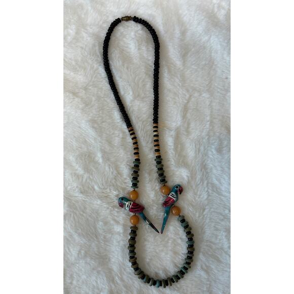 Vintage Carved Wood‎ Bead Chunky Parrot Simple Statement Necklace Tan Green 80's - Picture 4 of 7